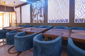 Restaurant - Fabhotel The Glory (Rishikesh)