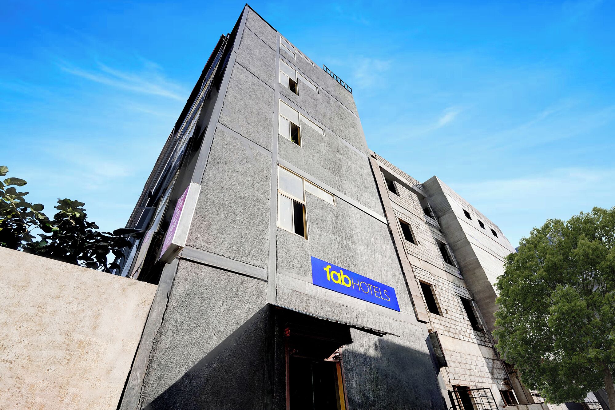 Facciata della struttura