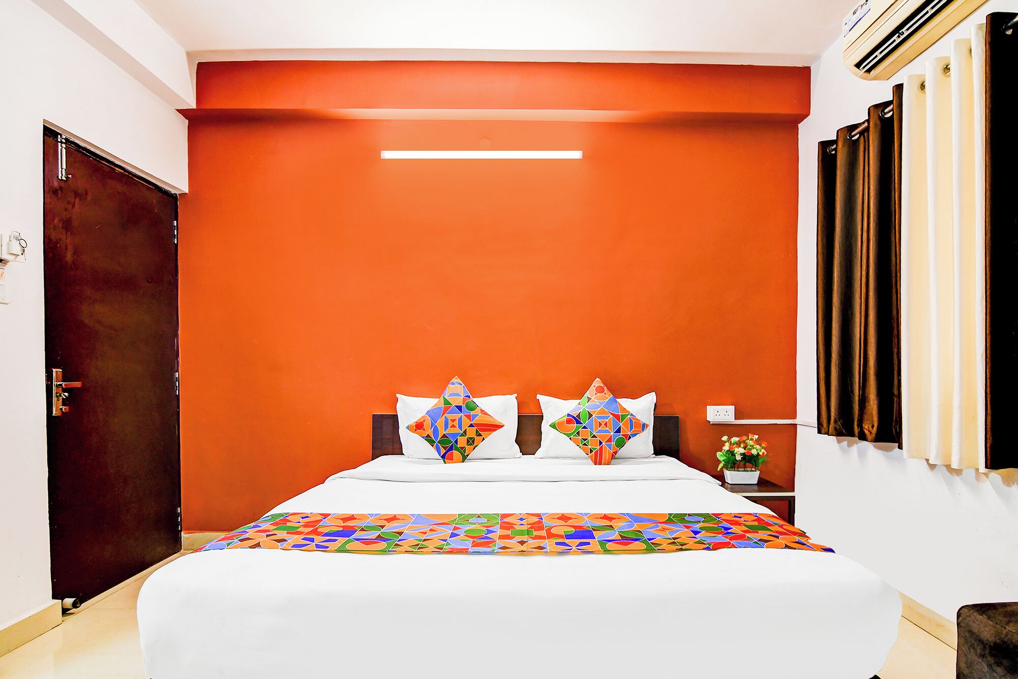Deluxe Room | Egyptian cotton sheets, premium bedding, in-room safe, free WiFi