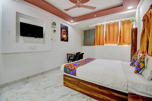 Deluxe Room - Via Anandi Inn (Rajgurunagar)