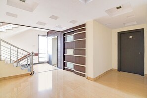 Lobby - Fabhotel Park Street Inn (Ranchi)