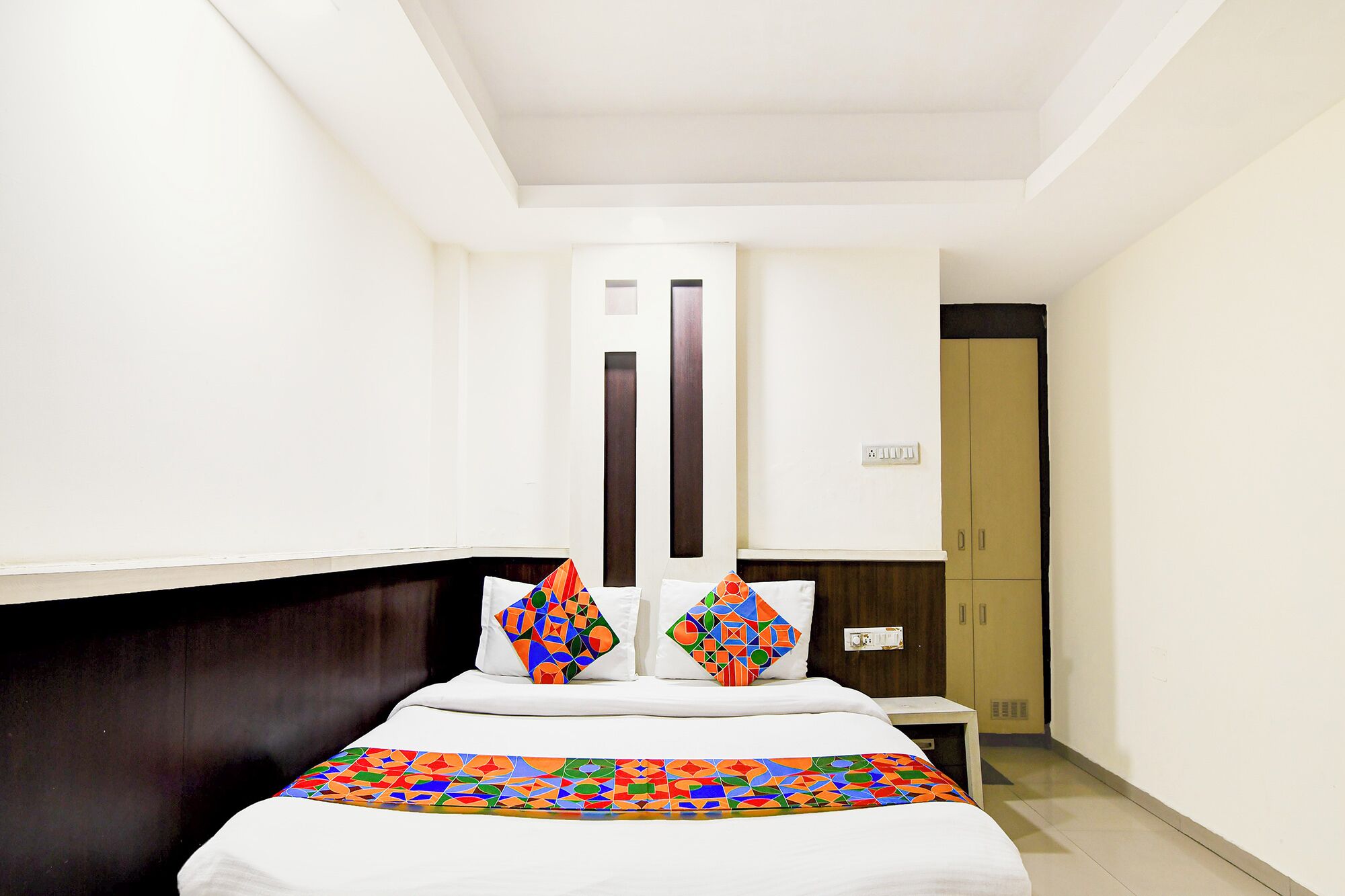 Deluxe kamer | Lakens van Egyptisch katoen, luxe beddengoed, een kluis op de kamer