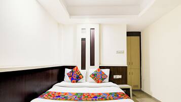 Deluxe kamer | Lakens van Egyptisch katoen, luxe beddengoed, een kluis op de kamer