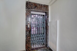 Elevator - Fabhotel Wild Wings Gachibowli (Hyderabad)