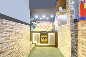 Reception - Via Elite Stay (Gurugram)