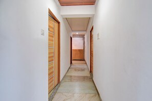 Lobby - Fabhotel Aachal Executive (Pune)