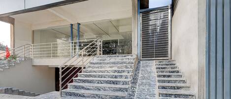 Entrada de la propiedad