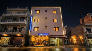 숙박 시설 입구