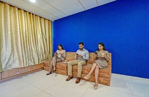 บริเวณนั่งเล่นที่ล็อบบี้