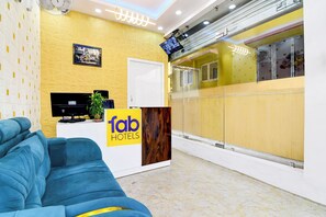 Reception - Fabhotel Florence Palace (Kolkata)