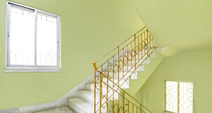 Fabhotel Florence Palace