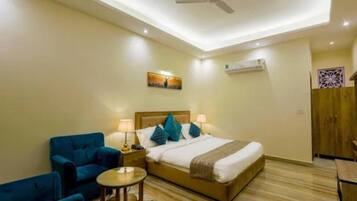 Seprai katun Mesir, seprai premium, brankas, dan Wi-Fi gratis