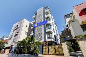 Exterior - Fabhotel Rajyog Residency (Pune)