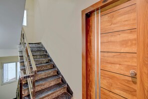 Staircase - Fabhotel Heaven 75 (Hyderabad)
