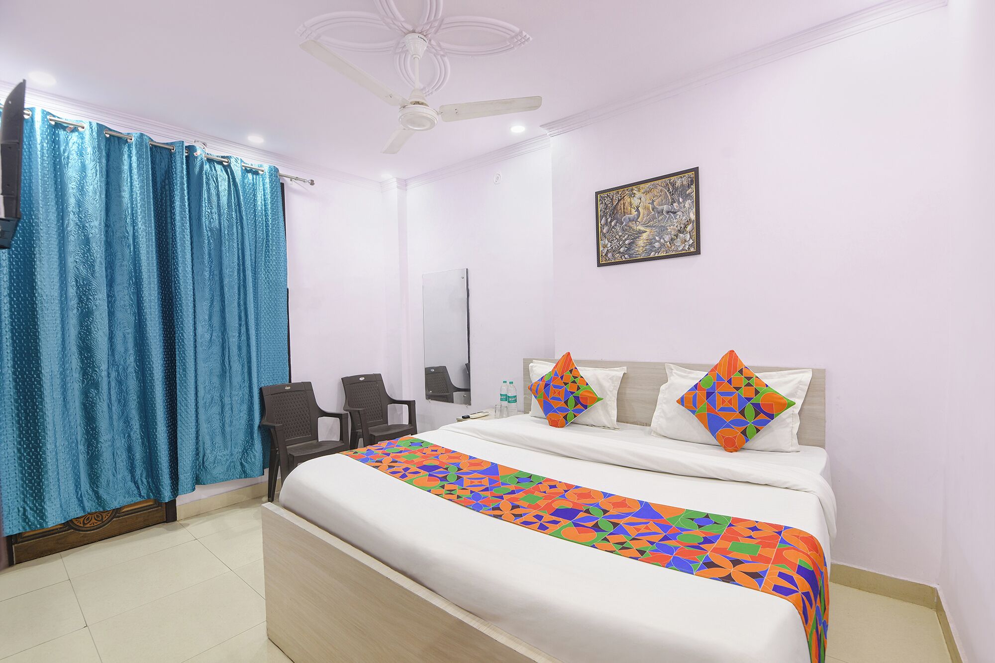 Lakens van Egyptisch katoen, luxe beddengoed, een kluis op de kamer