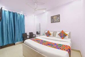 Lakens van Egyptisch katoen, luxe beddengoed, een kluis op de kamer