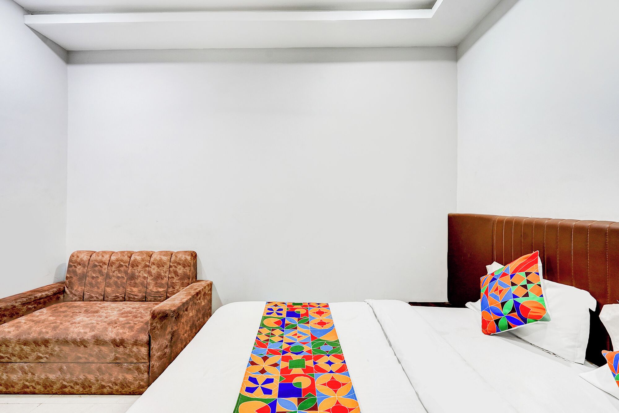 Egyptian cotton sheets, premium bedding, in-room safe, free WiFi