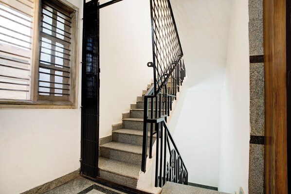 Lobby - Fabhotel Purple Grand (Bangalore)