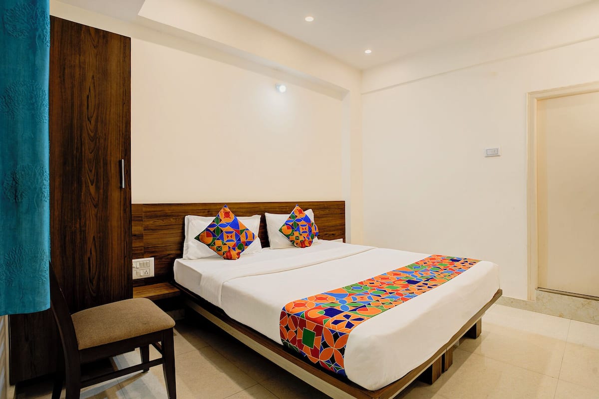 Deluxe Room | Egyptian cotton sheets, premium bedding, in-room safe, free WiFi