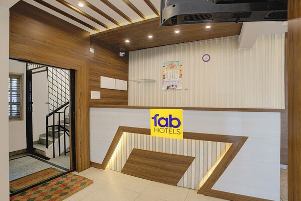 Reception - Fabhotel Purple Grand (Bangalore)