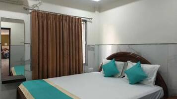 Habitación Premium | Sábanas de algodón egipcio, ropa de cama de alta calidad, caja fuerte