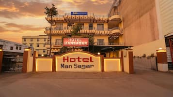 Fachada da propriedade