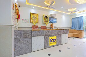 Reception - Fabhotel Shri Hari Singh Dham (Vrindavan)