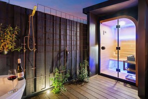 Spa - The Nest | Couples Outdoor Bath + Sauna (Tootgarook)