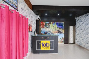 Reception - Fabhotel Atithi Inn (Varanasi)