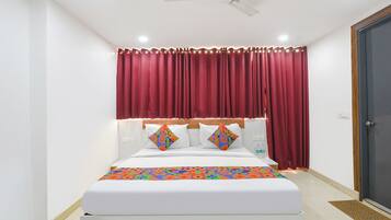 Phòng Deluxe | Bộ trải giường bằng vải cotton Ai Cập, bộ đồ giường cao cấp