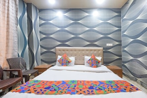 Deluxe kamer | Lakens van Egyptisch katoen, luxe beddengoed, een kluis op de kamer