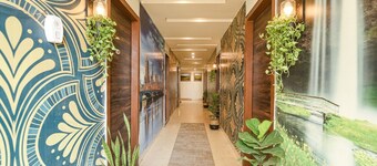 Fabhotel Royal Residency Sector 11