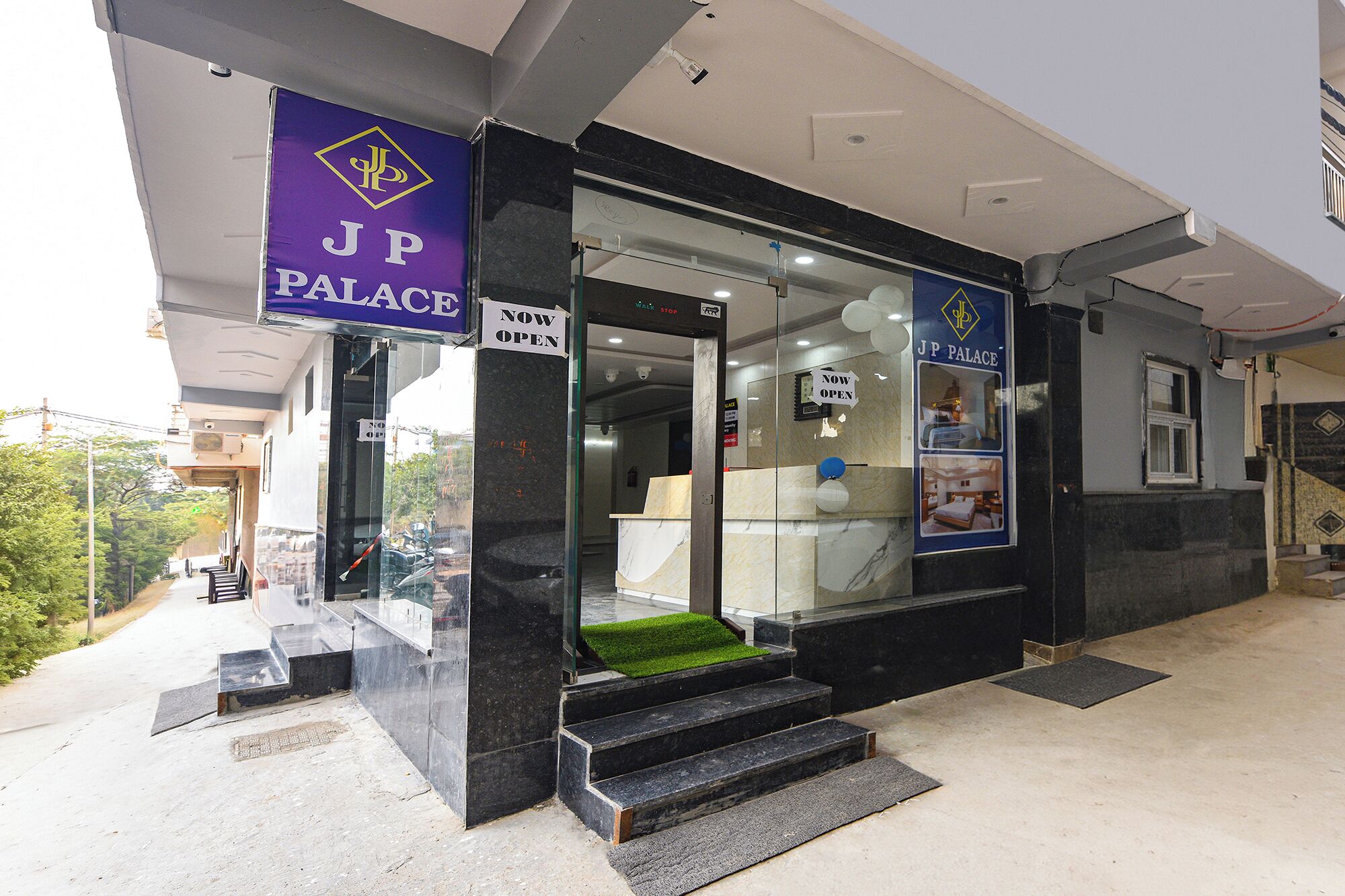 واجهة المنشأة