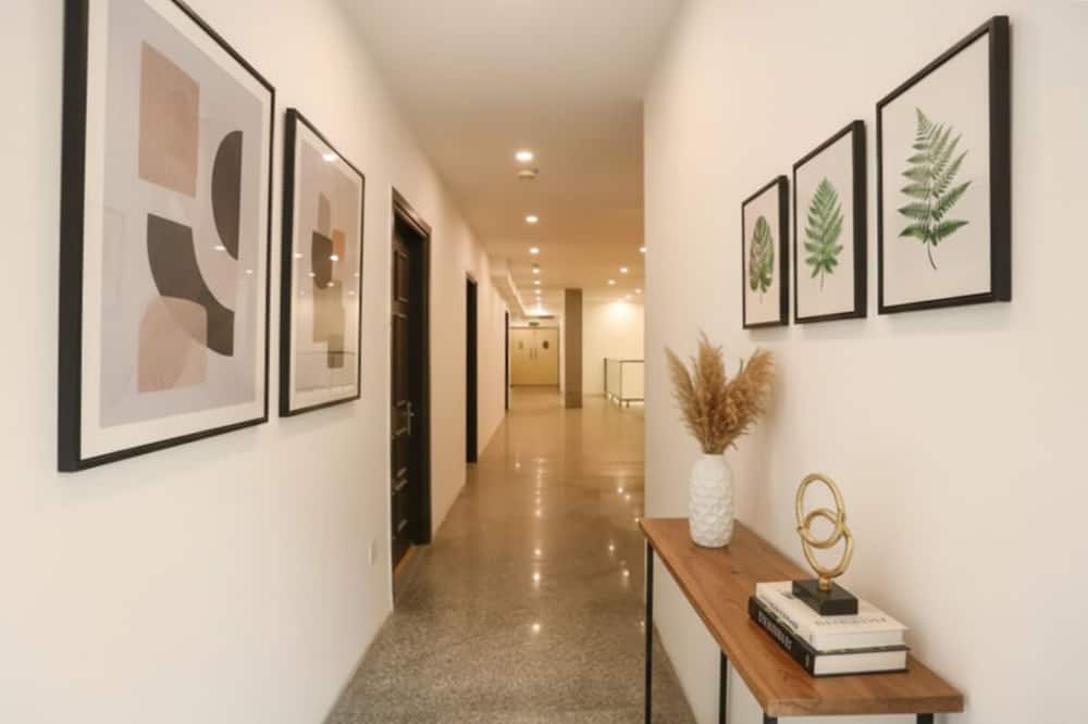 Fabhotel Sri Aditya Inn
