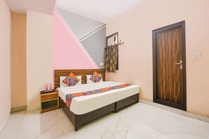 Room - Via Town Plaza (New Delhi)