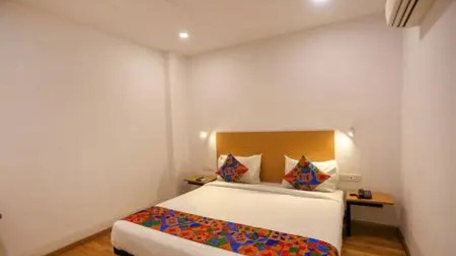 Fabhotel Satyan Inn