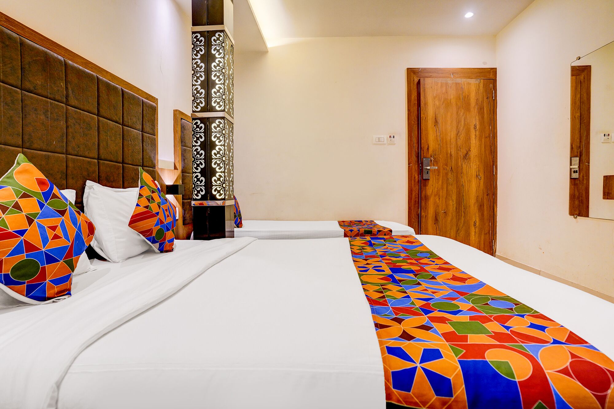 埃及棉床單、高級寢具、客房內保險箱、免費無線上網