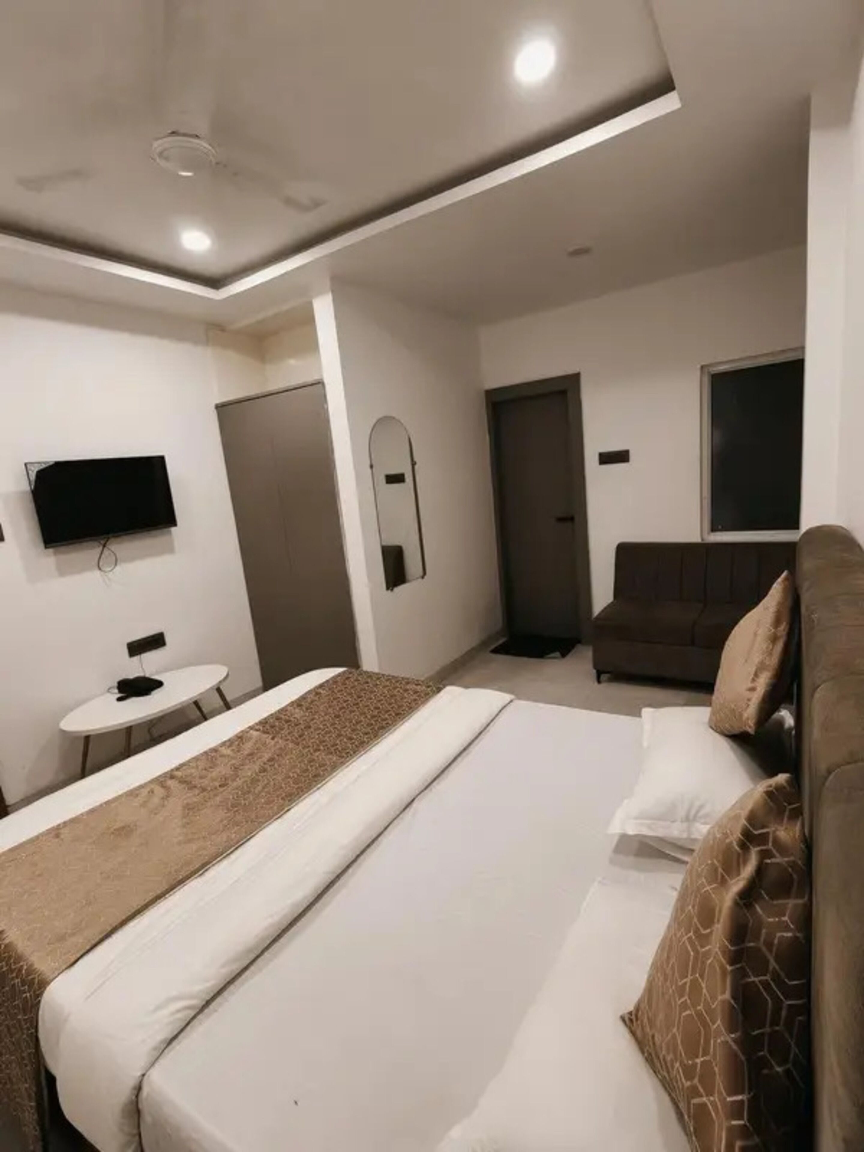 Executive-Zimmer | Bettwäsche aus ägyptischer Baumwolle, hochwertige Bettwaren, Zimmersafe