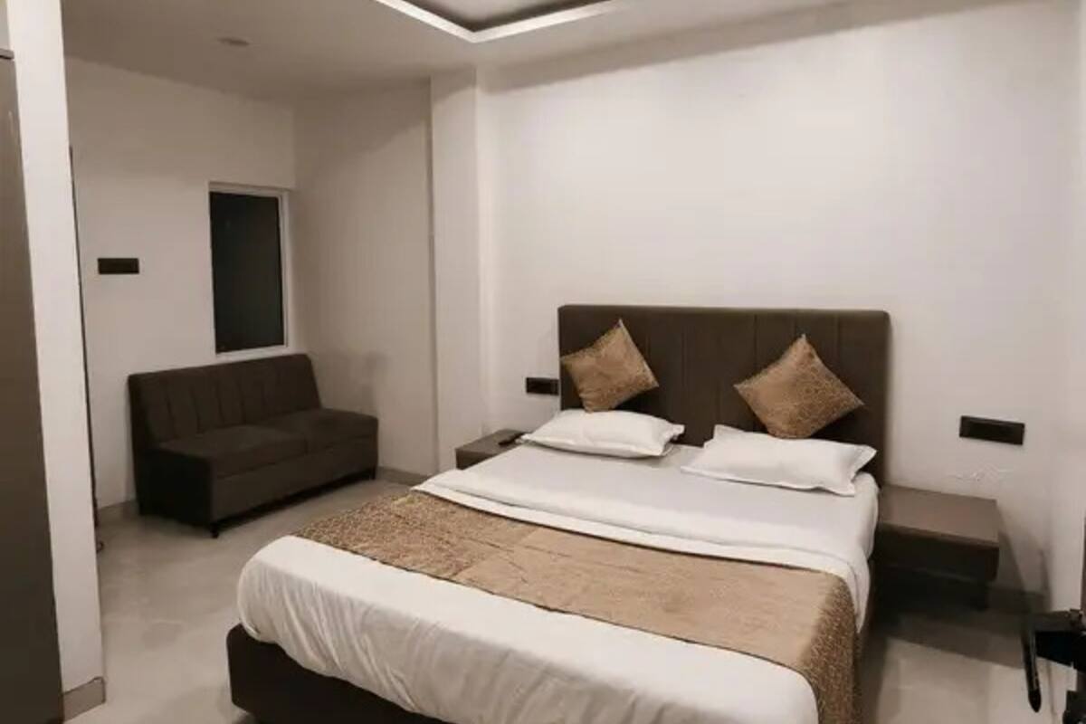 Premium-Zimmer | Bettwäsche aus ägyptischer Baumwolle, hochwertige Bettwaren, Zimmersafe