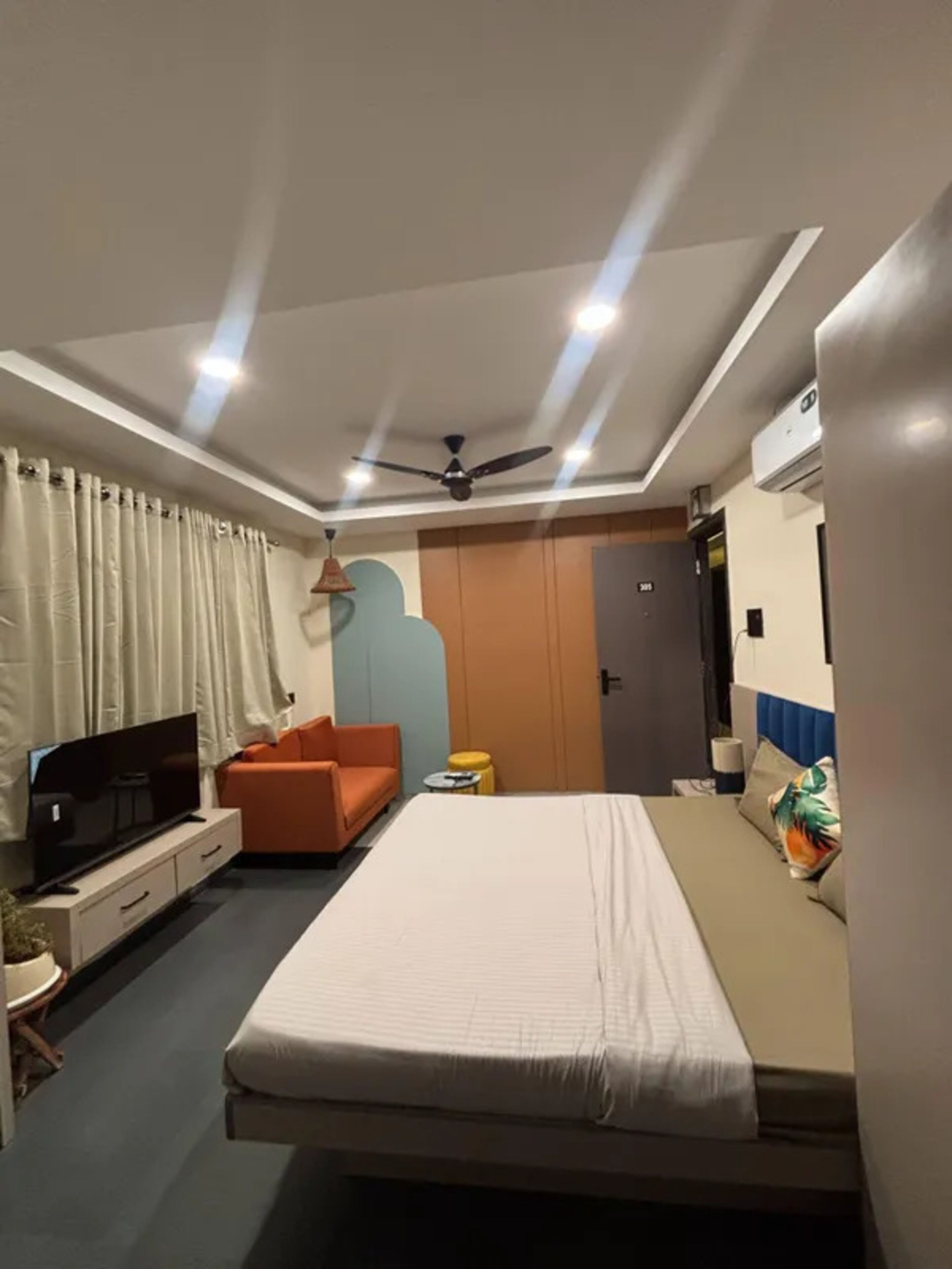 Sábanas de algodón egipcio y ropa de cama de alta calidad . Fabhotel Hostique Stays