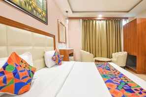 Lakens van Egyptisch katoen, luxe beddengoed, een kluis op de kamer