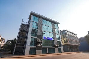 Exterior - Fabhotel Ramhan (New Delhi)