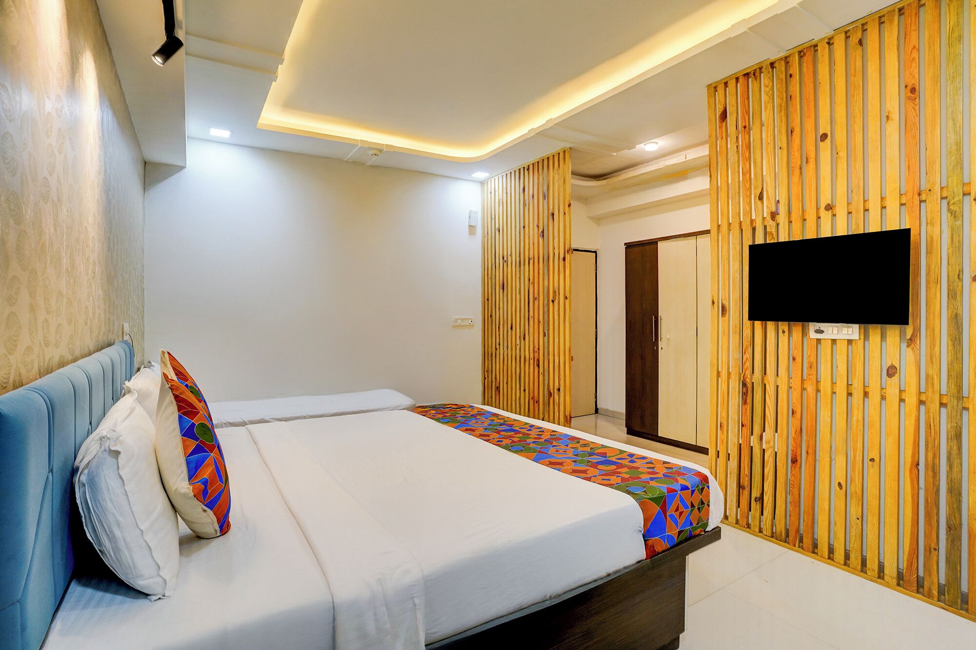 Lakens van Egyptisch katoen, luxe beddengoed, een kluis op de kamer