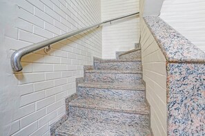 Staircase - Via Stay Land (Mumbai)