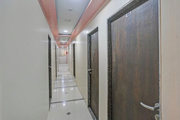 Lobby - Via Stay Land (Mumbai)