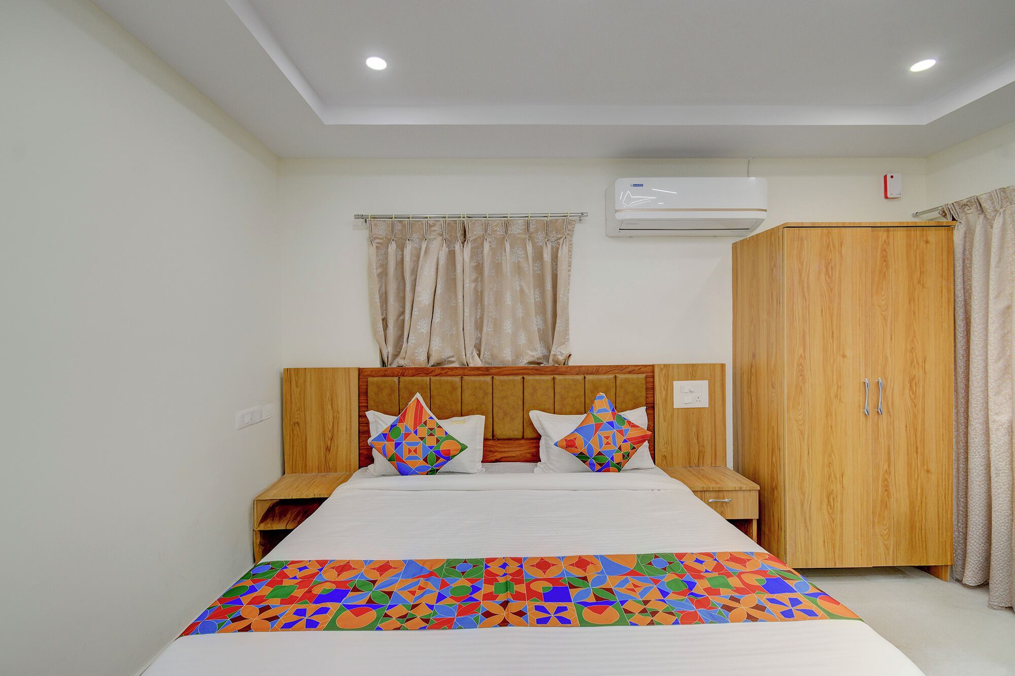 Deluxe Room | Egyptian cotton sheets, premium bedding, in-room safe, free WiFi