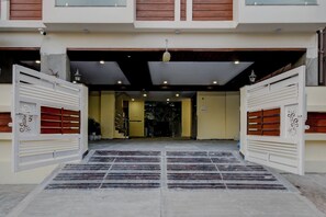 Entrada al alojamiento