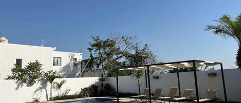 Outdoor pool, a heated pool