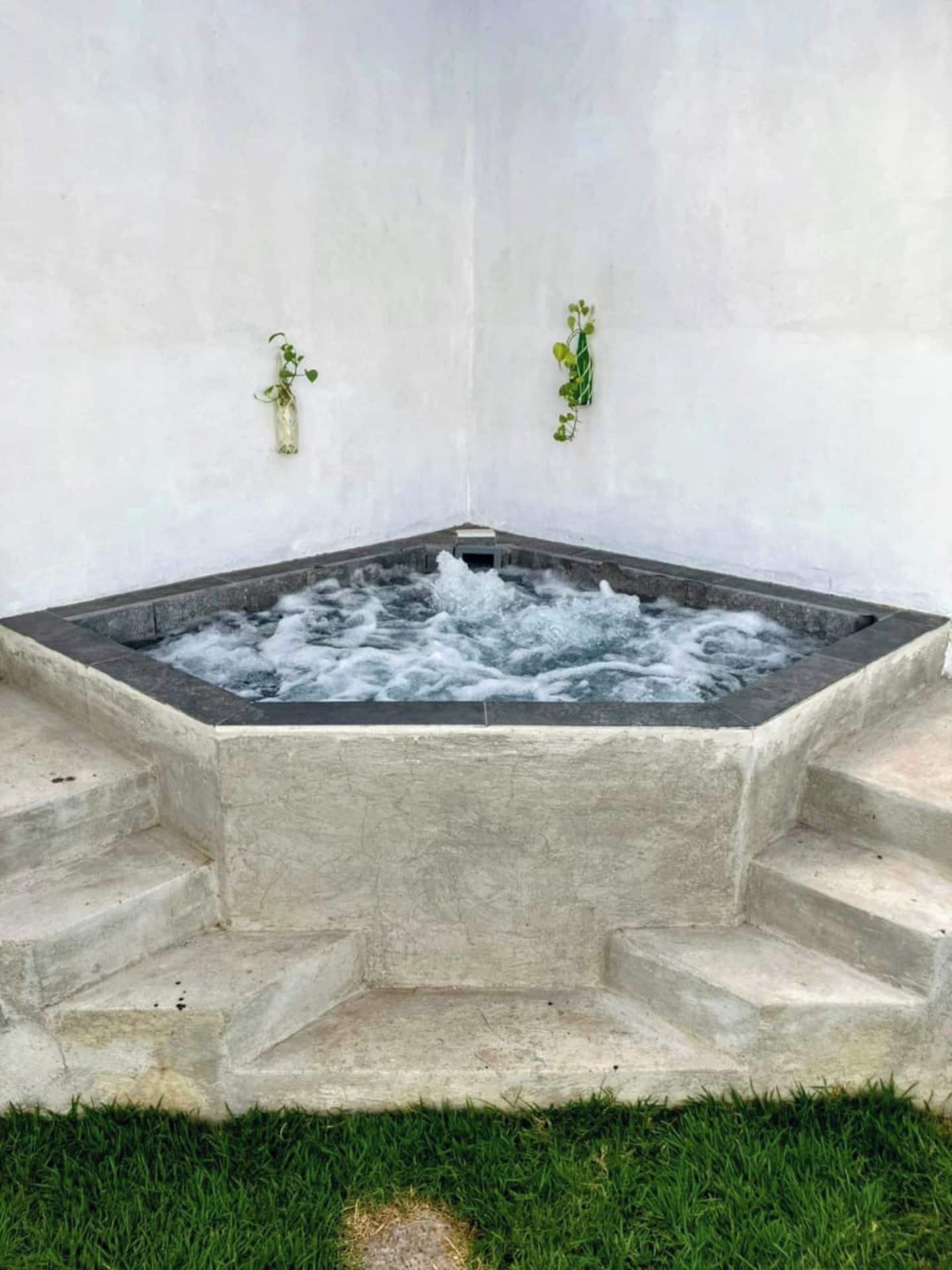 Bain à remous extérieur