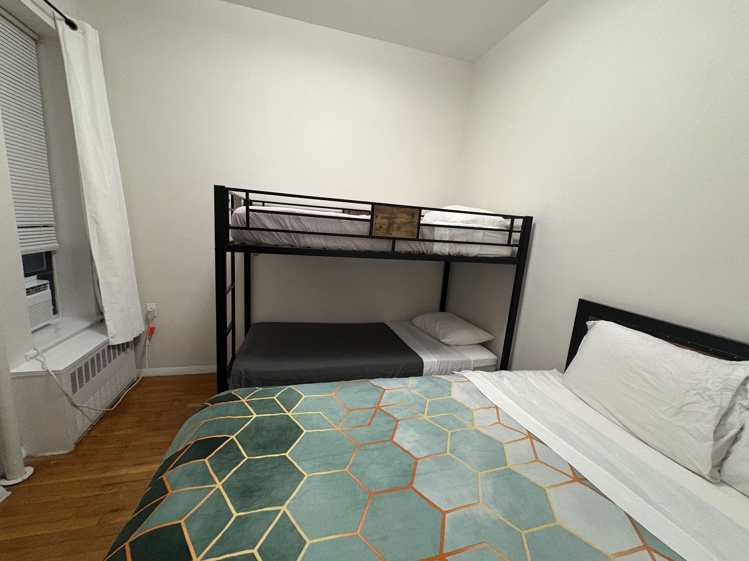 Iron/ironing board, travel crib, free WiFi, bed sheets